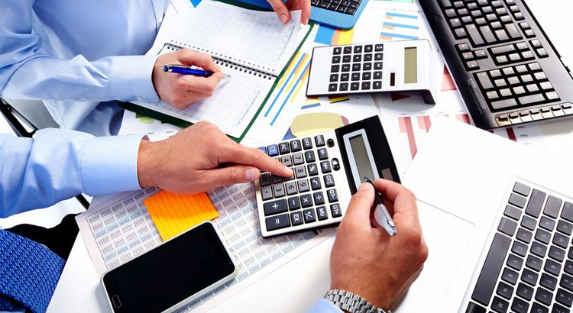 Do Small Businesses Need an Accountant?